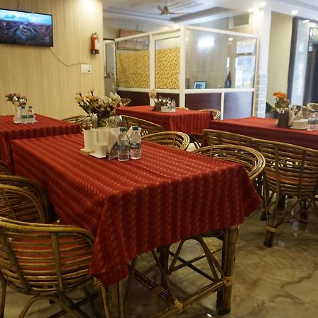 Hotel Kaanha Residency Inn By Shree Krishna Hospitality Рішикеш Екстер'єр фото