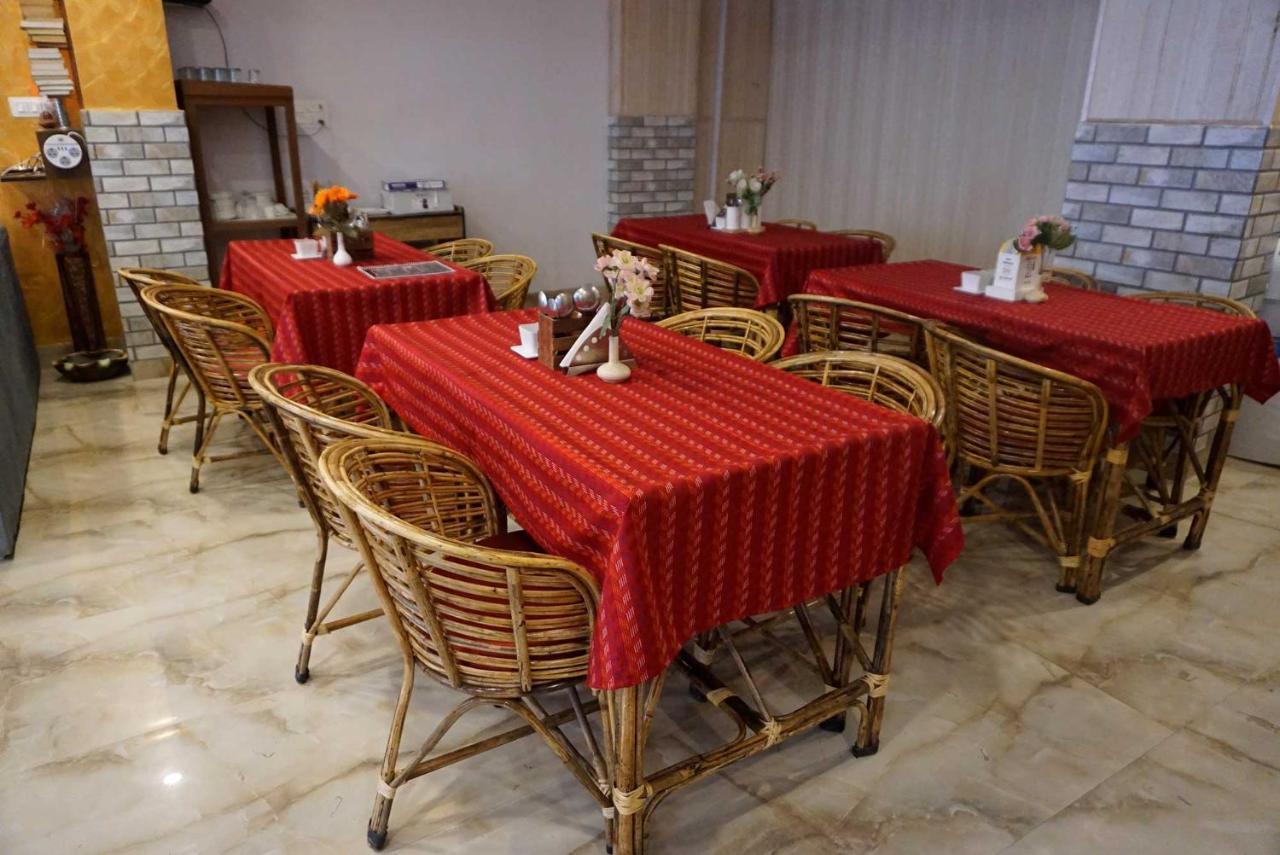 Hotel Kaanha Residency Inn By Shree Krishna Hospitality Рішикеш Екстер'єр фото