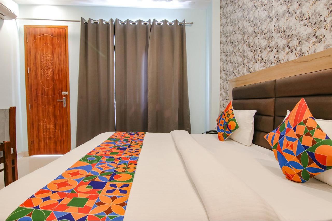 Hotel Kaanha Residency Inn By Shree Krishna Hospitality Рішикеш Екстер'єр фото